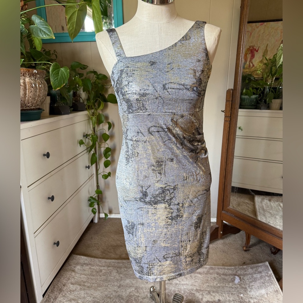 Countess Luann Metallic silver and gold asymmetrical muni Dress, size small